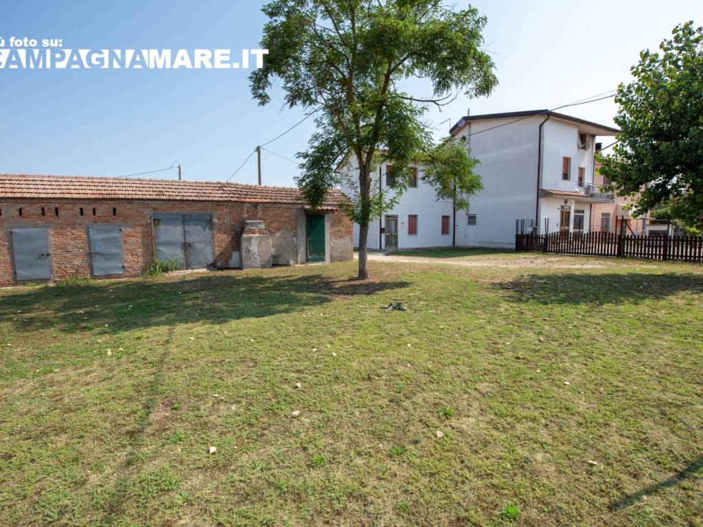 Villa a Codigoro in Località Fronte Secondo Tronco - Foto 4
