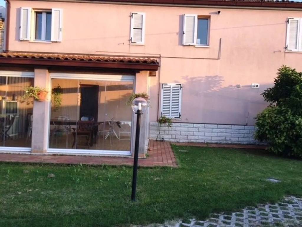 Appartamento a Jesi in Via Piandelmedico S.N.C. - Foto 2