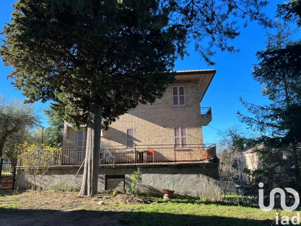 Villa a Monsampietro morico in Frazione Sant'Elpidio Morico - Foto 4