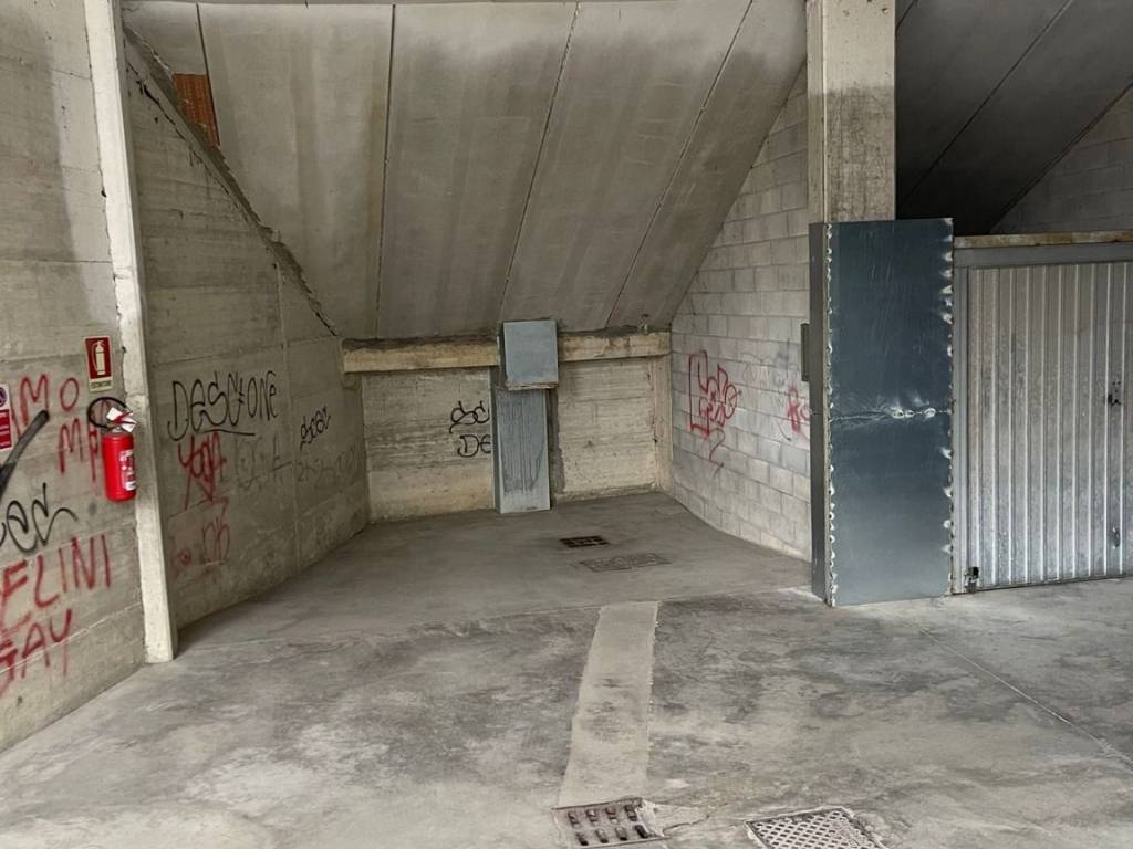 Box / garage a Perugia in Strada Santa Lucia - Foto 5