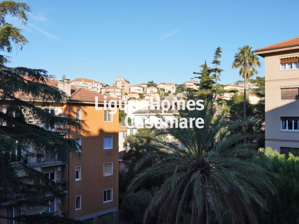 Appartamento a Imperia in Via Diano Calderina, 13 - Foto 2