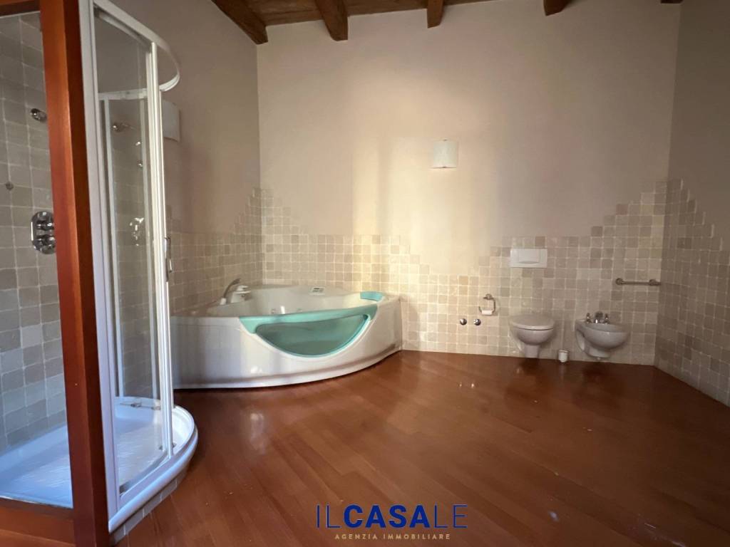 Appartamento a Alba in Via Vincenzo Gioberti - Foto 3