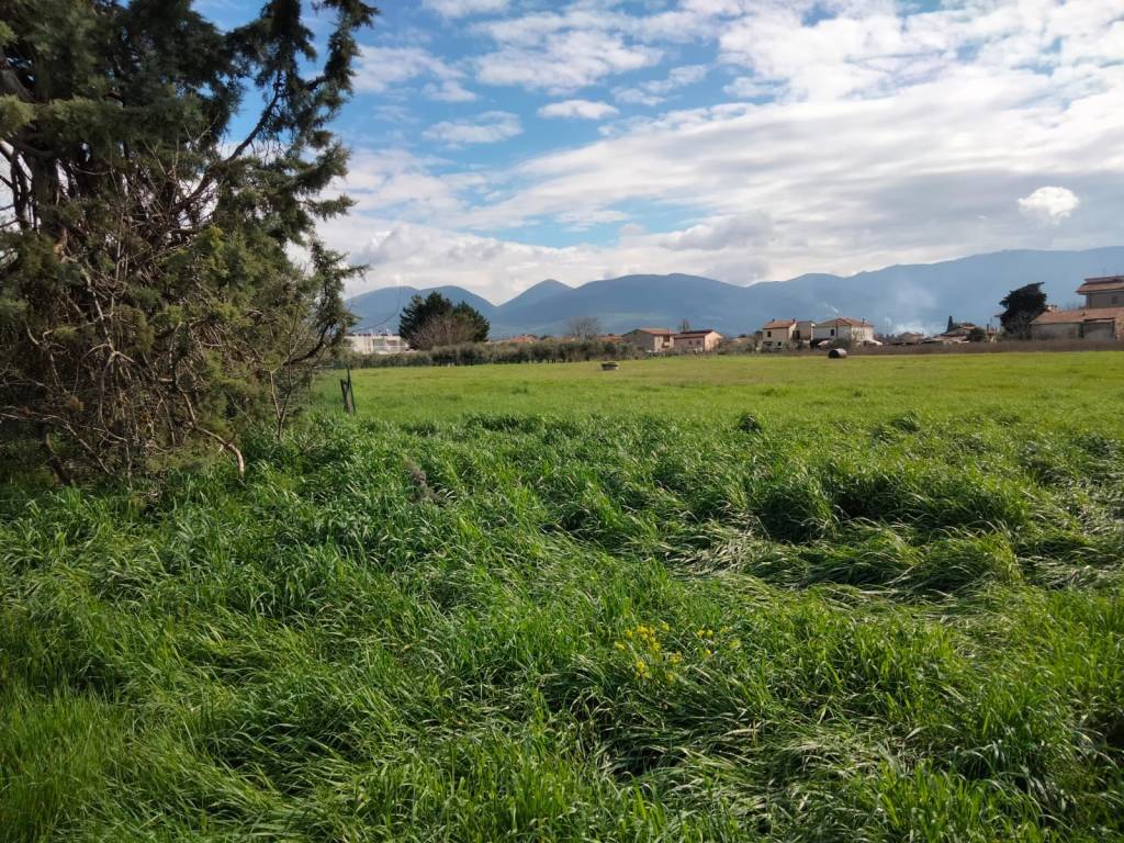 Terreno a Foligno in Via Monte Cologna - Foto 2