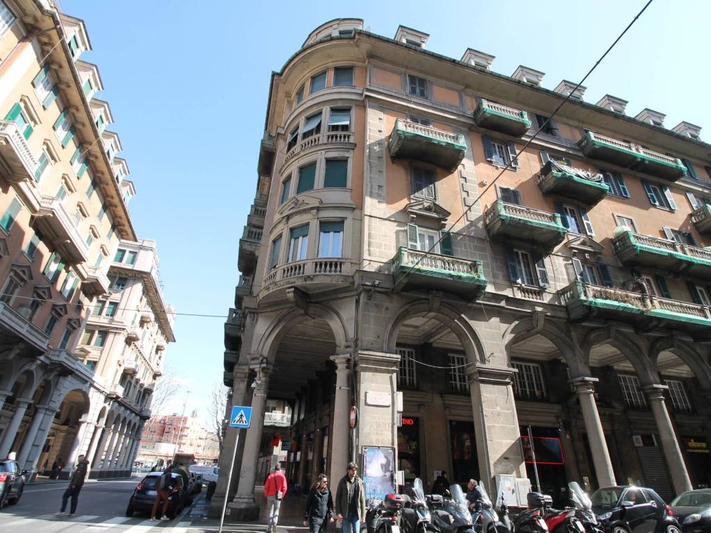 Appartamento a Genova in Via Tullio Molteni, 2 - Foto 4