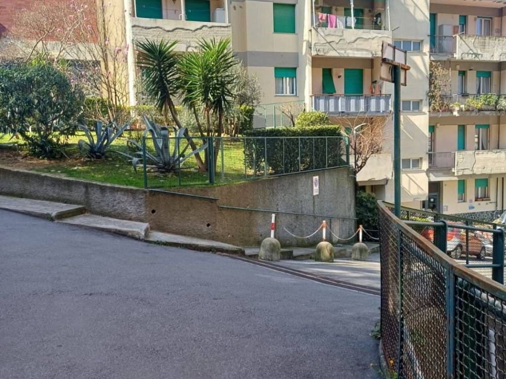 Box / garage a Genova in Via Franco Antolini, 14 - Foto 4