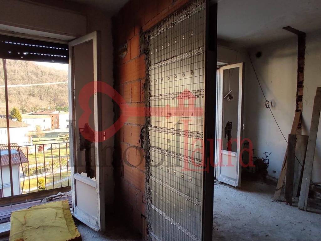 Rustico / casale a Bisuschio - Foto 5