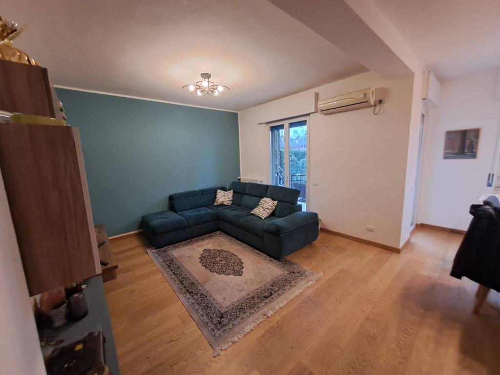 Appartamento a Varese in Via Rovereto, 11 - Foto 4