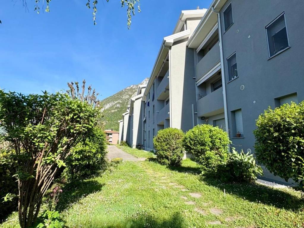 Appartamento a Lecco in Via Don Luigi Monza - Foto 4