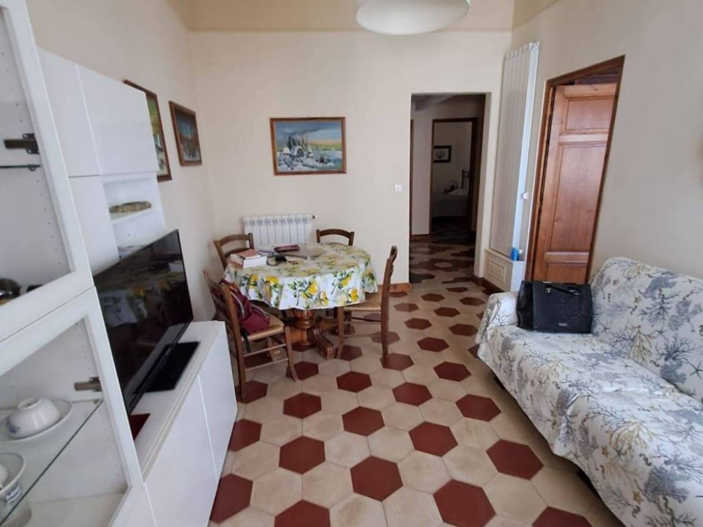 Casa indipendente a Viareggio in via verdi, 180 - Foto 2