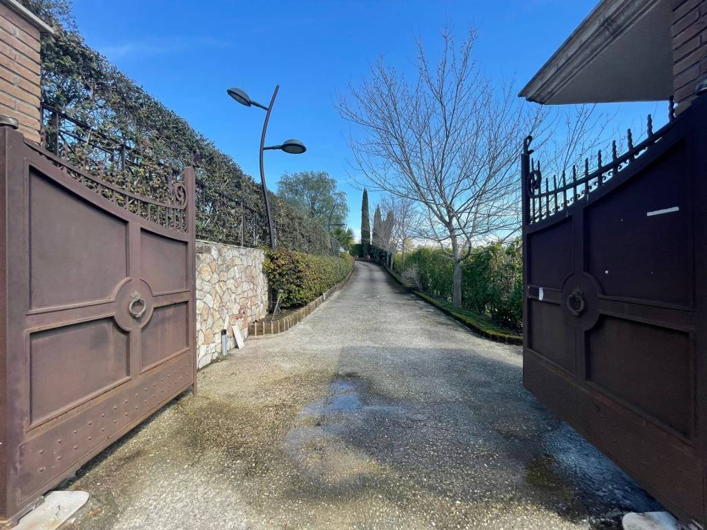 Villa a Calvi in Via Mirra Piano Colonna - Foto 3