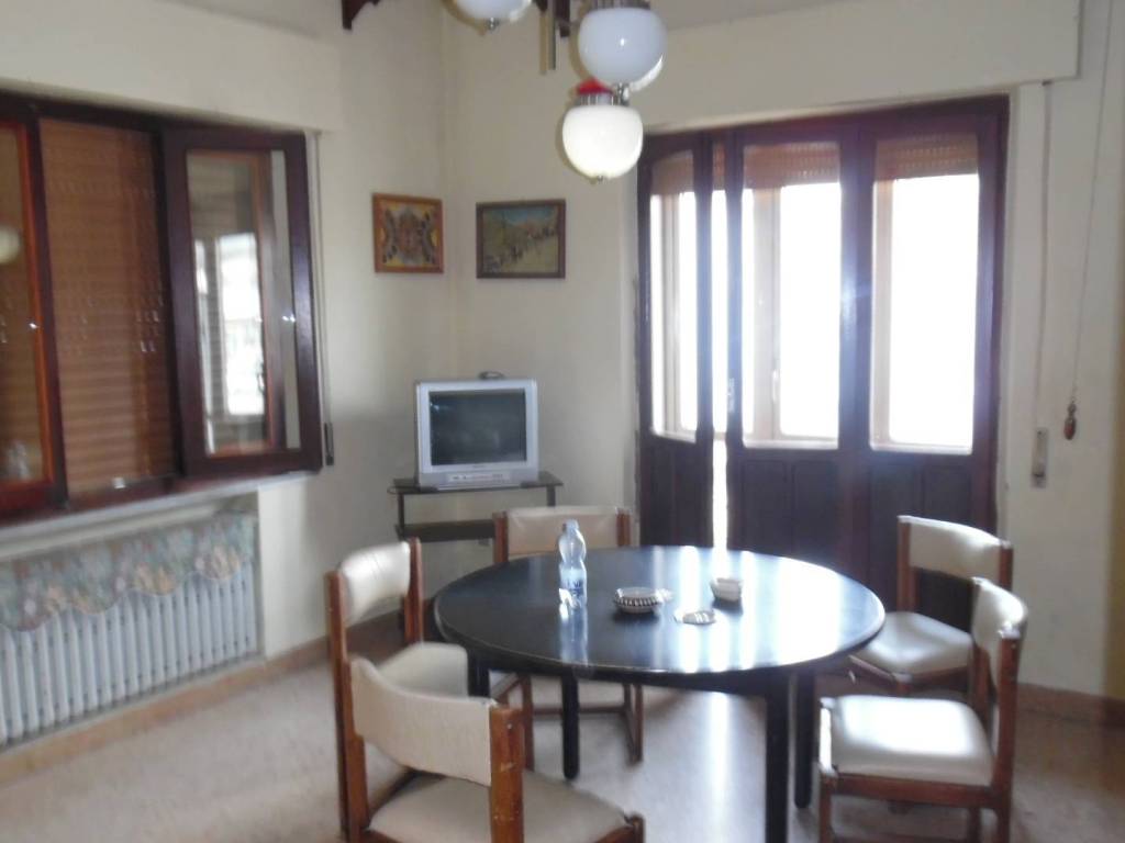 Casa indipendente a San benedetto del tronto in Via C. L . Gabrielli - Foto 2