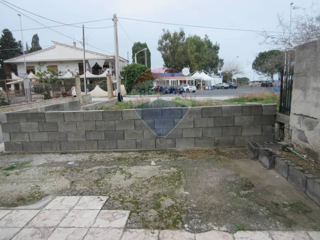 Box / garage a Melilli in Via Savonarola, 120 - Foto 3