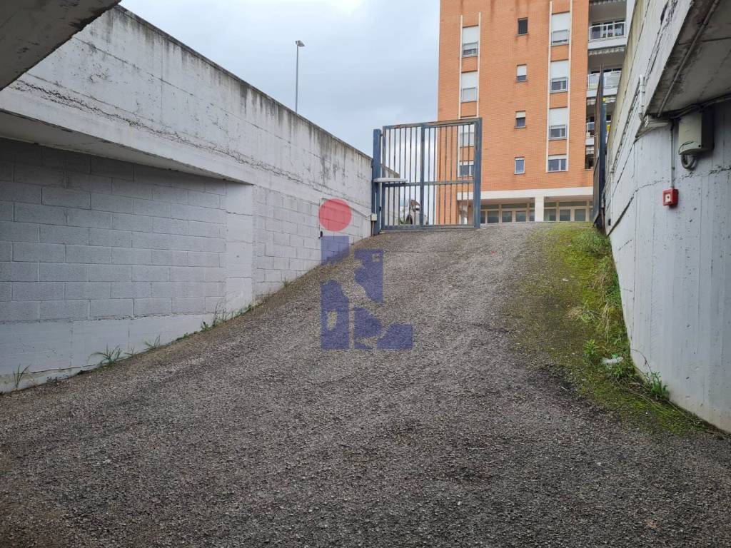 Box / garage a Latina in Via degli Osci - Foto 3