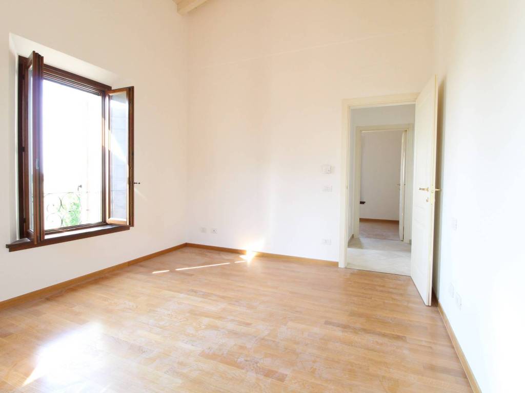 Appartamento a Mirandola in Piazzale Don Zeno - Foto 5