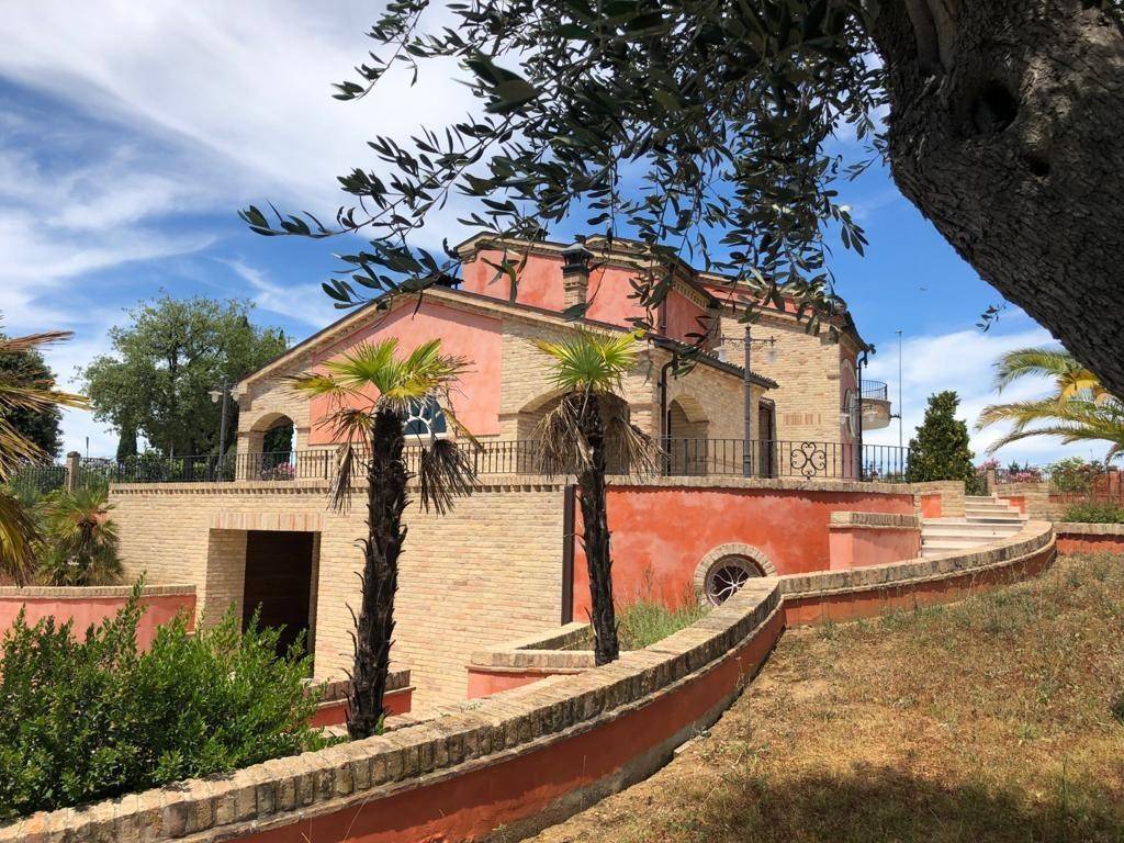 Villa a Recanati in Via Passarini - Foto 2