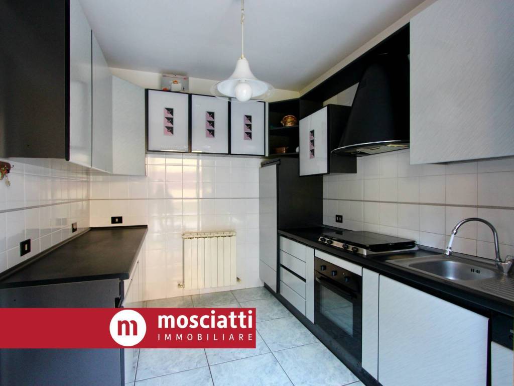 Appartamento a Matelica in Viale Marconi - Foto 5