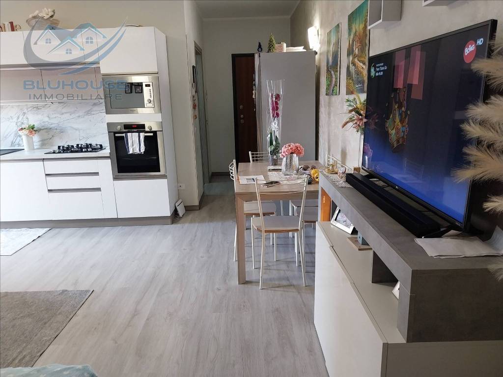 Appartamento a Sant'angelo lodigiano in Via Armando Diaz 102, Sant'Angelo Lodigiano, 102 - Foto 2