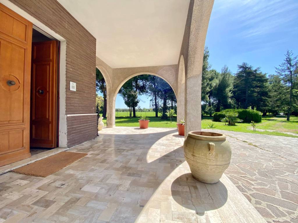 Villa a Loreto in Via Alessandro Manzoni - Foto 2