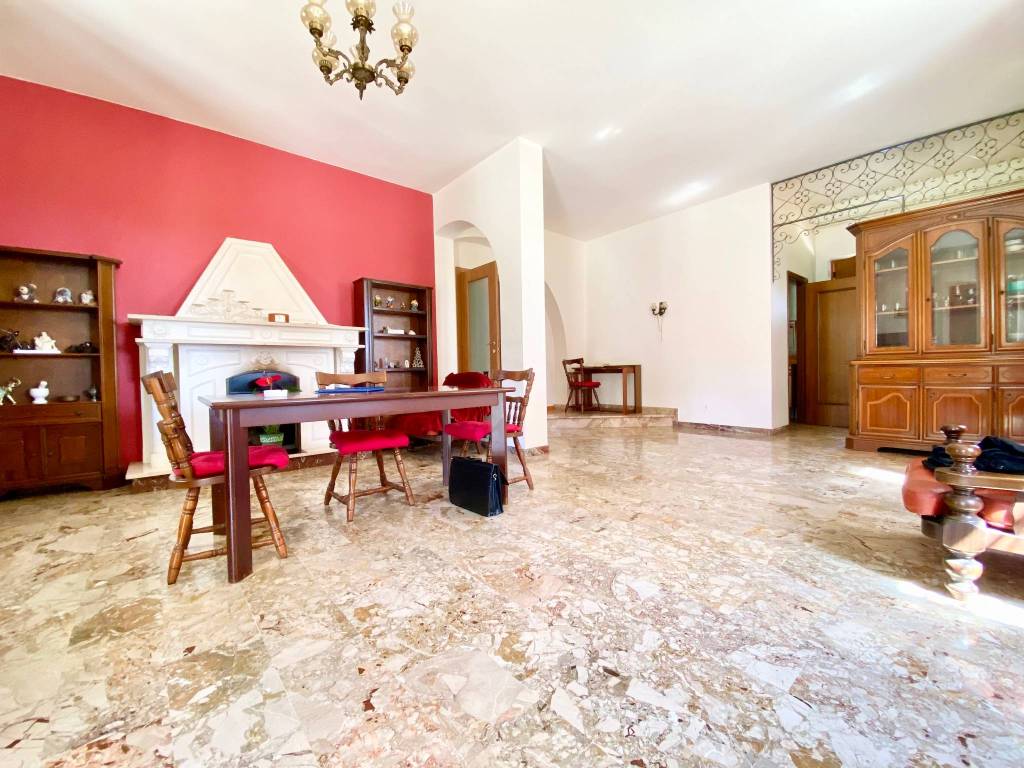 Villa a Loreto in Via Alessandro Manzoni - Foto 3