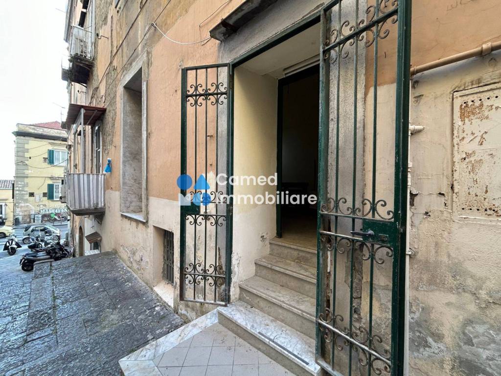 Appartamento a Napoli in Gradoni Santa Maria Apparente - Foto 3