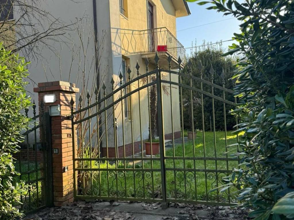 Villetta a schiera a Lucca in Via di Villa Fontana, , 450 - Foto 5