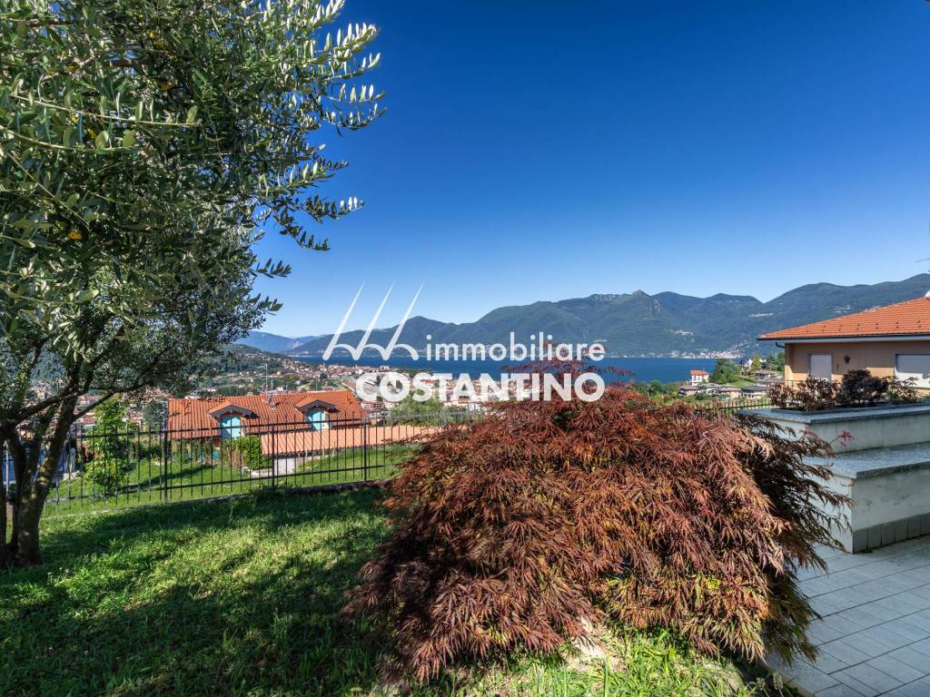 Villa a Luino in Via Moncucco, 47 - Foto 5