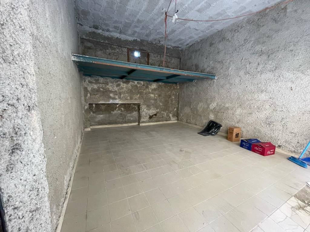 Box / garage a Caserta in Via Sant'Agostino, 27 - Foto 3