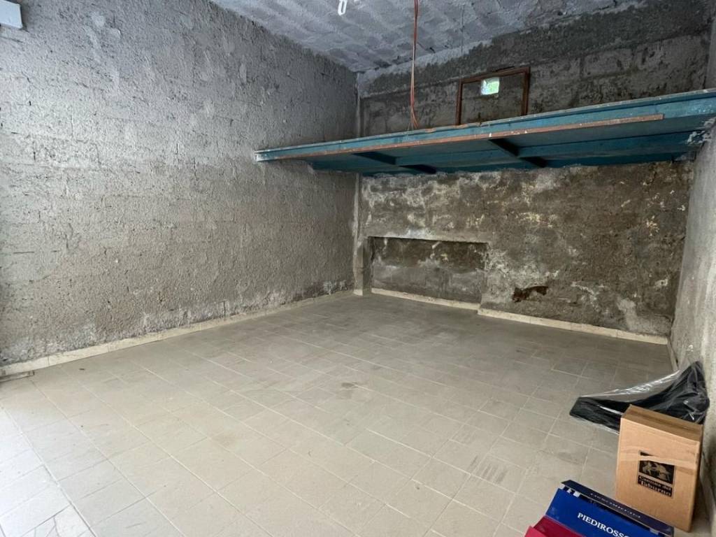 Box / garage a Caserta in Via Sant'Agostino, 27 - Foto 5