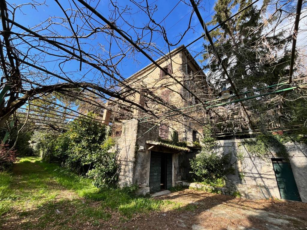 Casa indipendente a Serrone in Via Prenestina, 199 - Foto 3