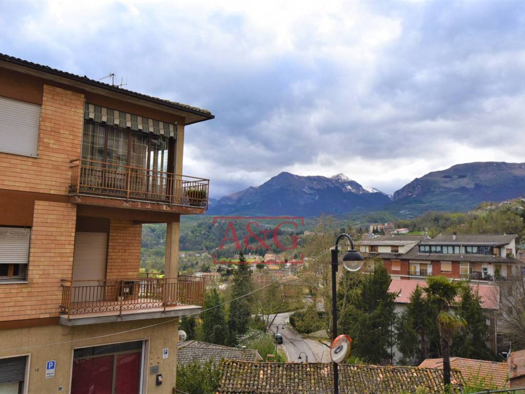 Appartamento a Amandola in Via XX Settembre, 48 - Foto 2