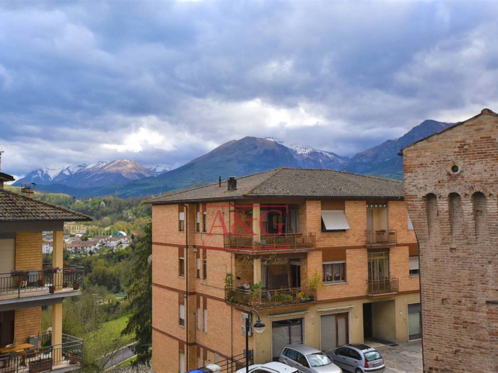 Appartamento a Amandola in Via XX Settembre, 48 - Foto 3