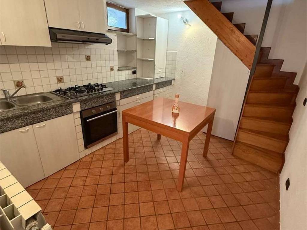Casa indipendente a Cossogno in Via Forno, 3 - Foto 4