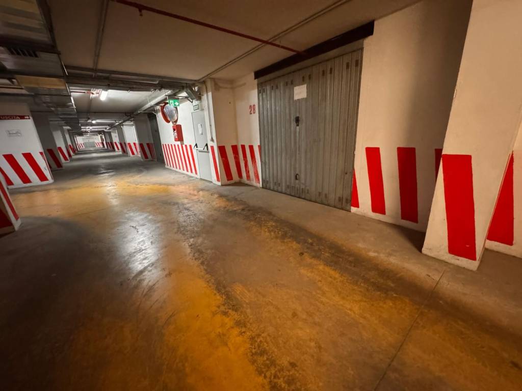 Box / garage a Avellino in Via Luigi Fricchione, 3 - Foto 3