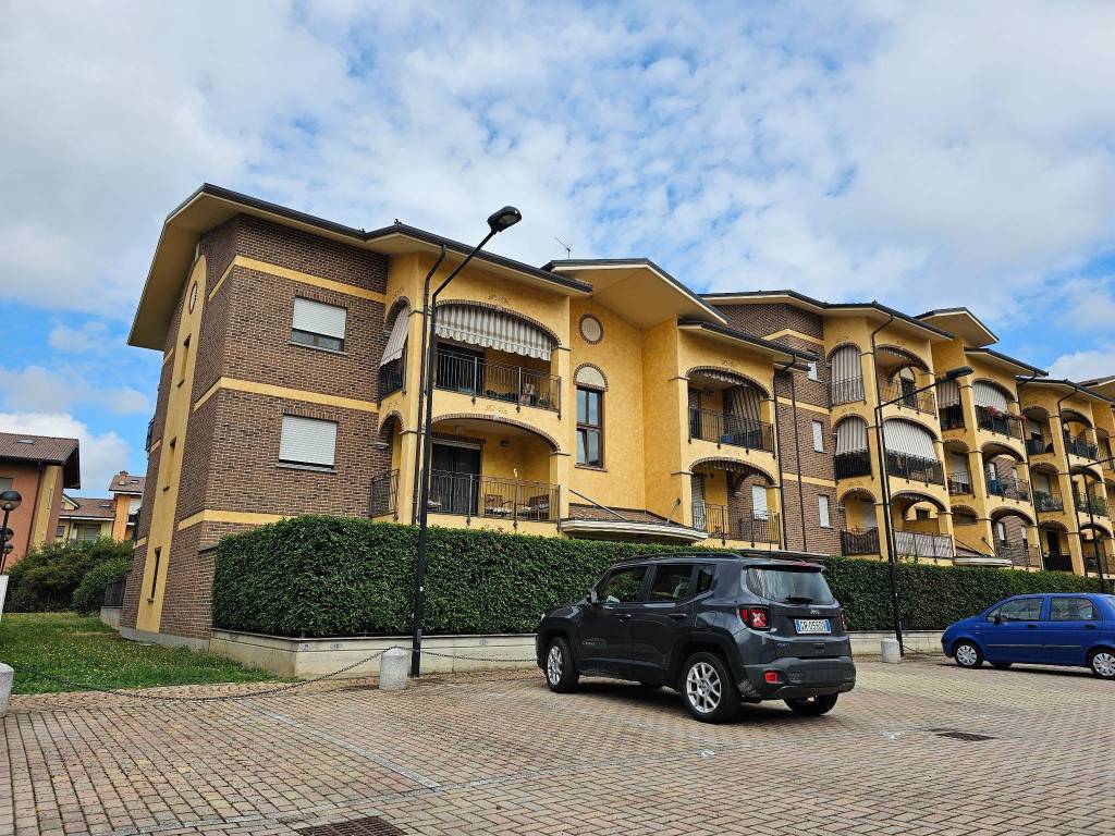 Appartamento a Leinì in Via Giorgio Periasca, 8 - Foto 2