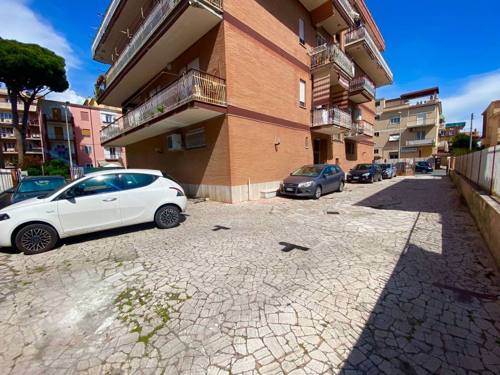 Appartamento a Ladispoli in Via Flavia - Foto 5