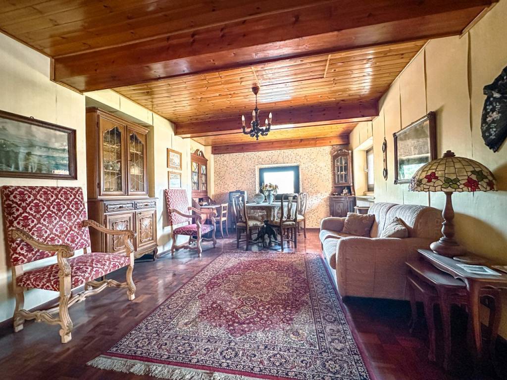 Appartamento a Borgosesia in Viale Rimembranze 7 - Foto 4