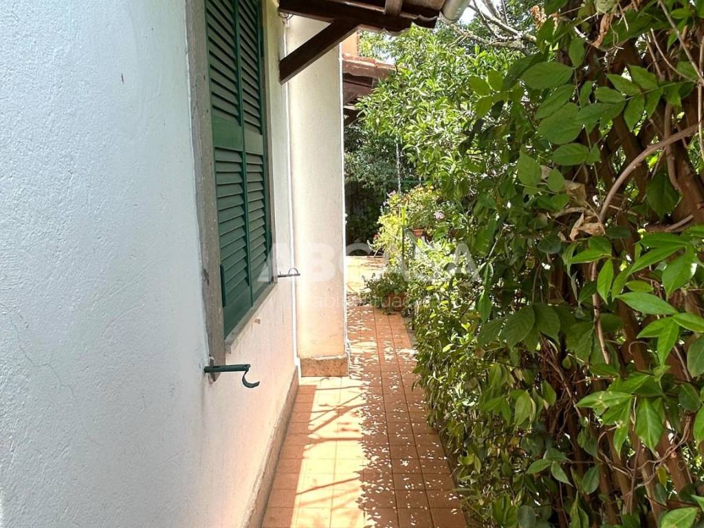 Villa a Genzano di roma in Via Silla - Foto 5