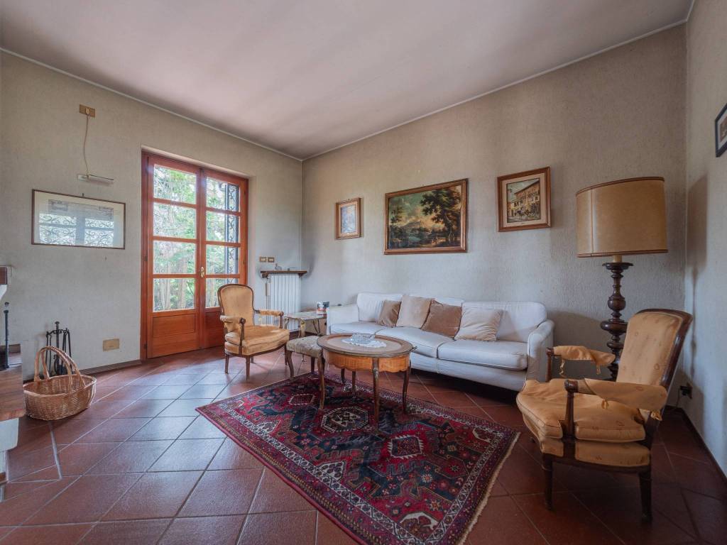 Villa a Asti in Frazione Quarto Inferiore - Foto 2