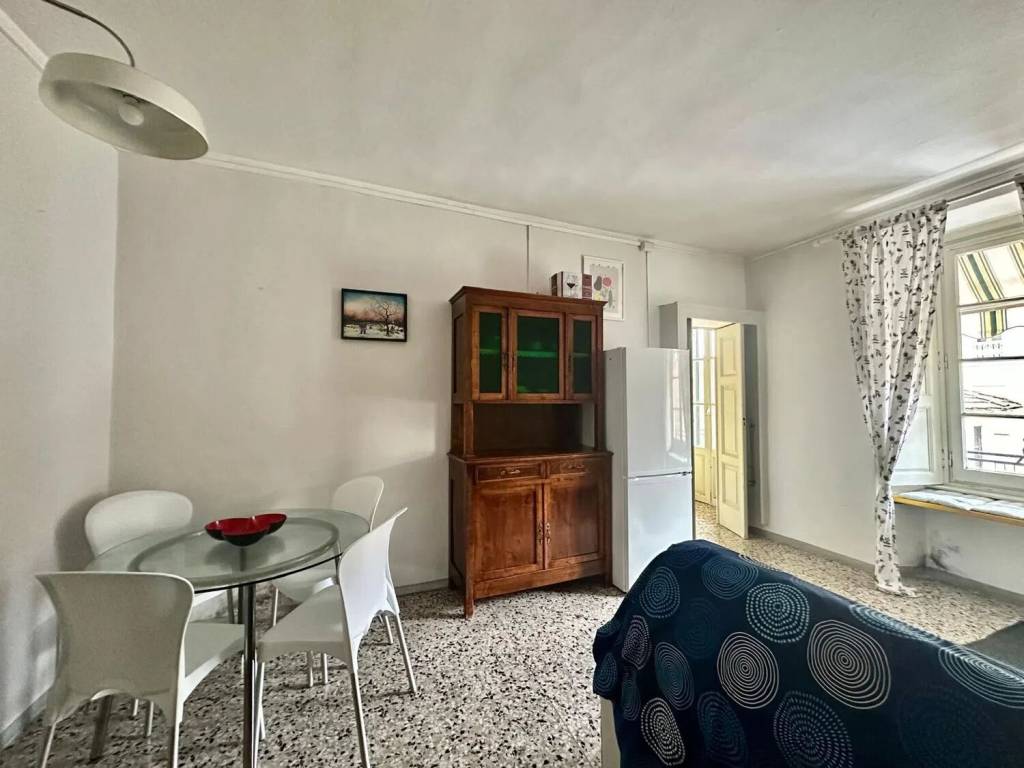Appartamento a Gravedona ed uniti in Via Vittorio Veneto, 26 - Foto 2