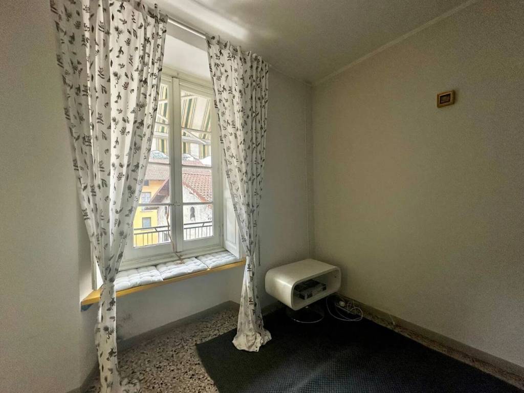 Appartamento a Gravedona ed uniti in Via Vittorio Veneto, 26 - Foto 5