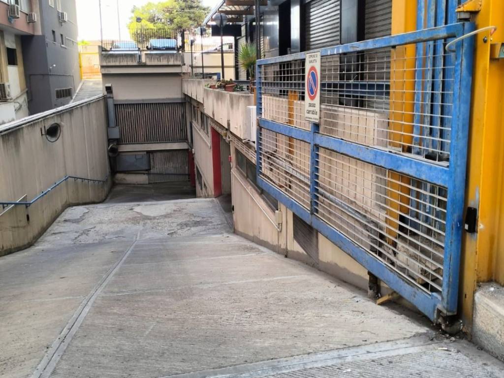 Box / garage a Barletta in Via Indipendenza - Foto 2