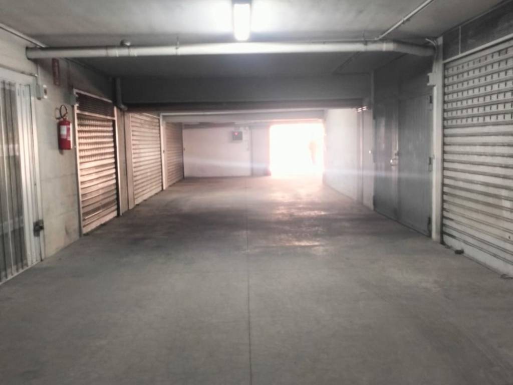 Box / garage a Barletta in Via Indipendenza - Foto 3