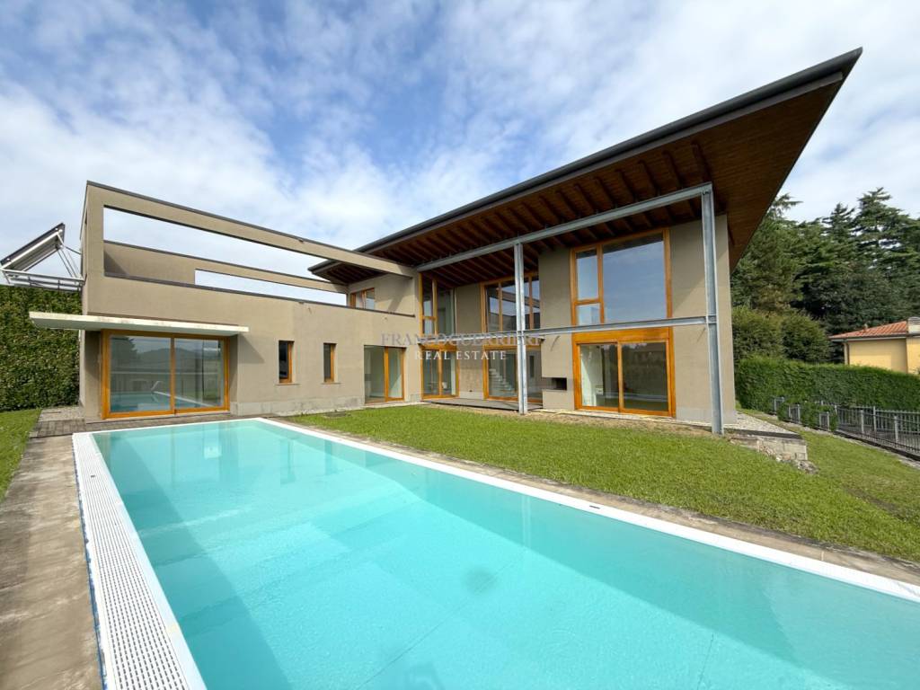 Villa a Monticello brianza in Via Giuseppe Verdi - Foto 2