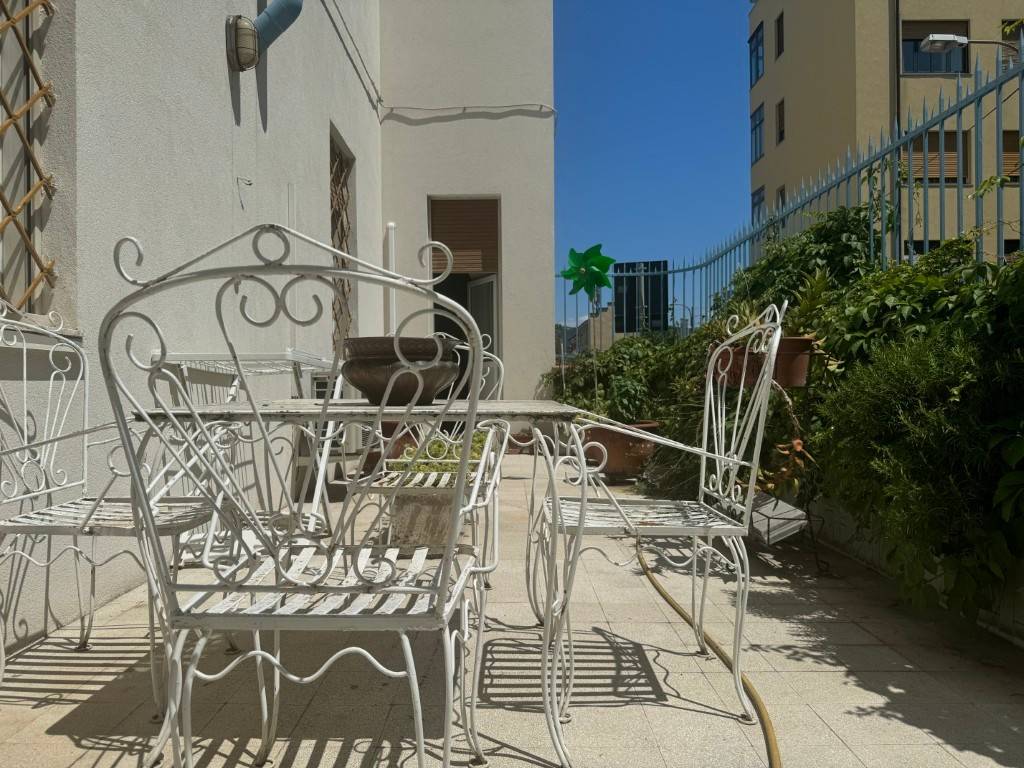 Appartamento a Trieste in Via Belpoggio, 24 - Foto 2