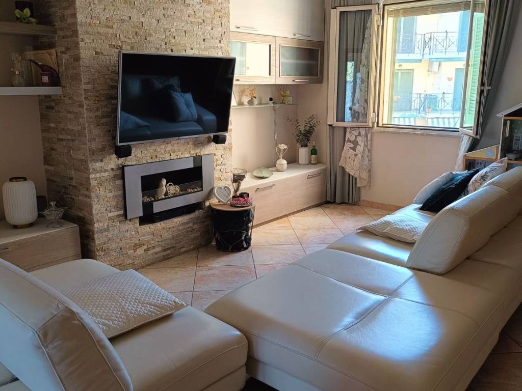 Appartamento a Casapulla in Via Giuseppe Garibaldi - Foto 2