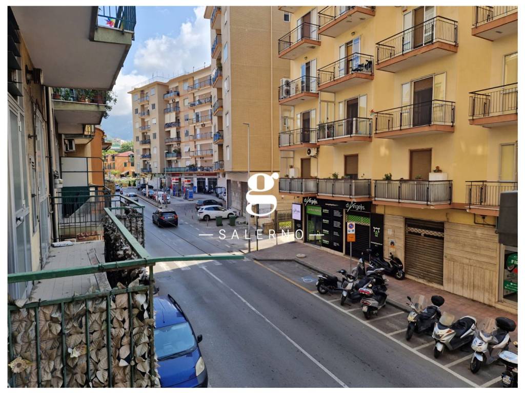 Appartamento a Salerno in Via Irno - Foto 2