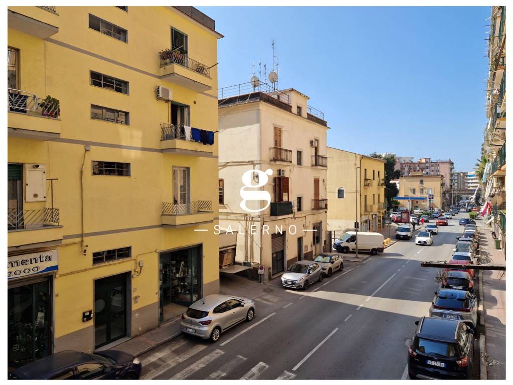 Appartamento a Salerno in Via Irno - Foto 3