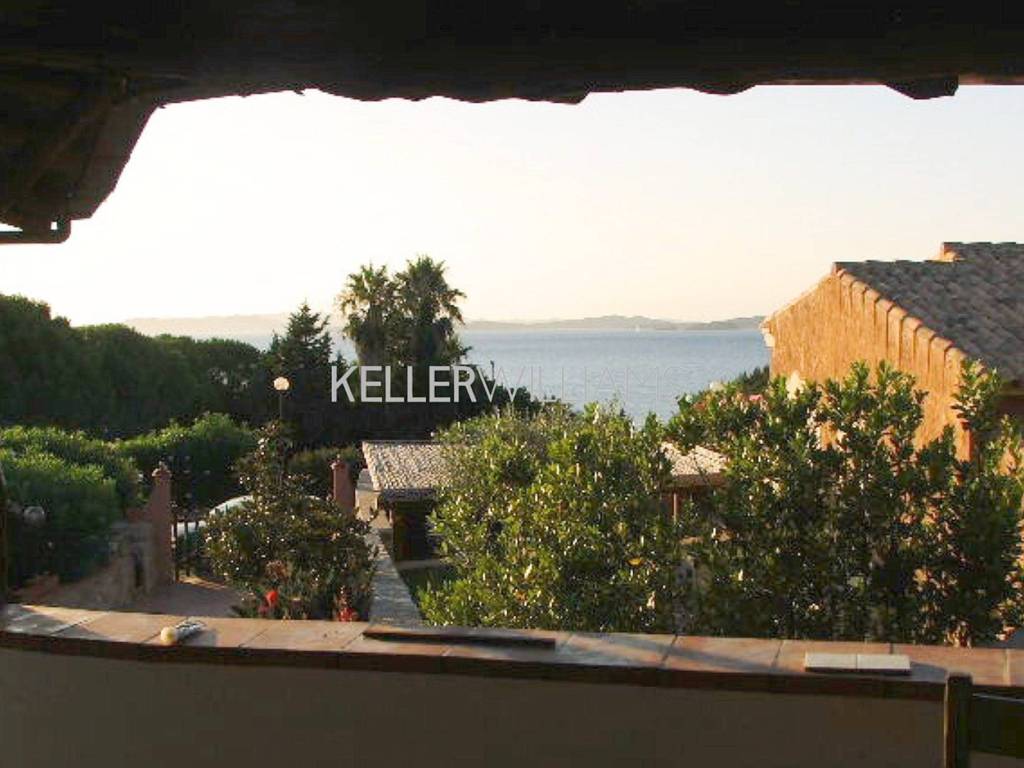 Villa a Arzachena in Via Tre Monti - Foto 2