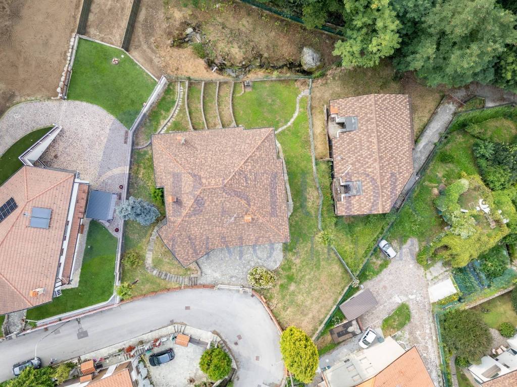 Villa a Dolzago in Via Don E. Ronchi, 18 - Foto 5