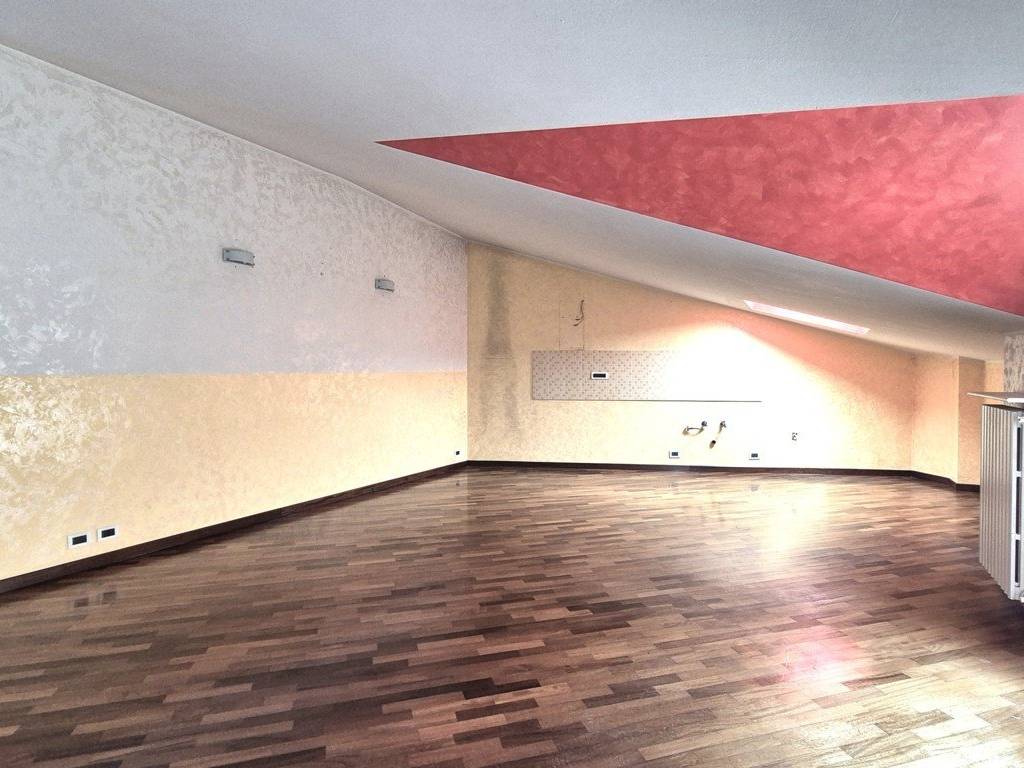 Attico / mansarda a Valenza in Viale Santuario, 8 - Foto 4